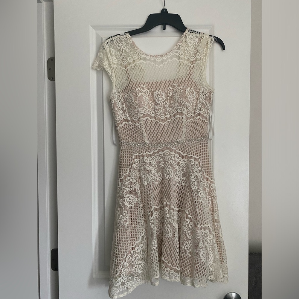 David’s Bridal cocktail dress. Used one time in mint condition